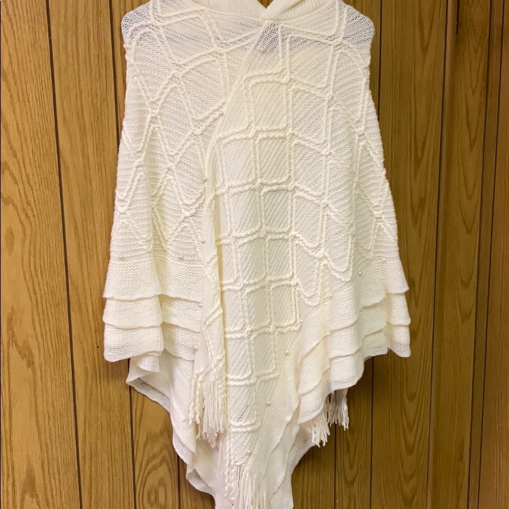 White pearl poncho